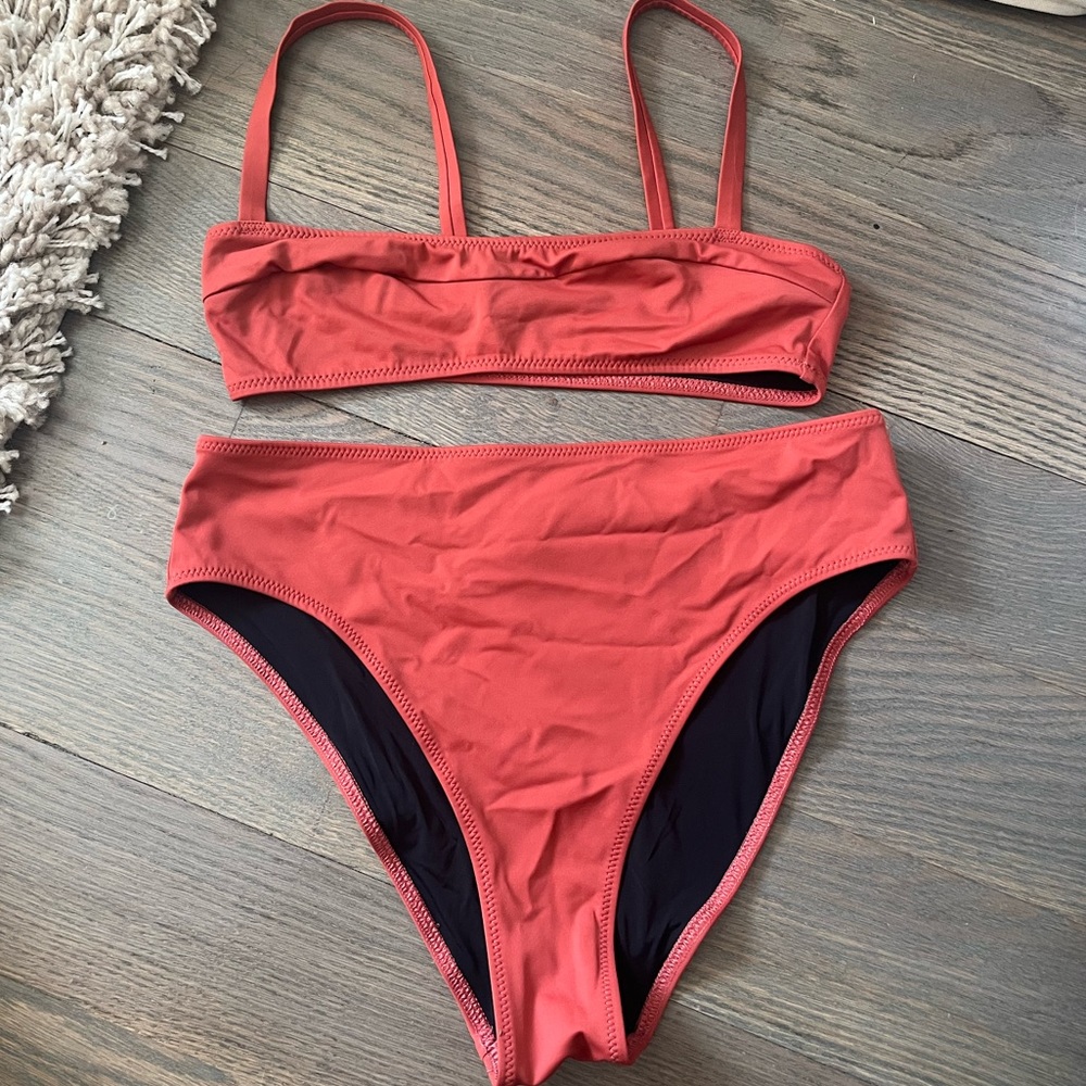 Solid & striped swimsuit